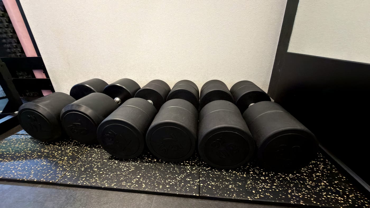 80kg・75kg・70kgのダンベル